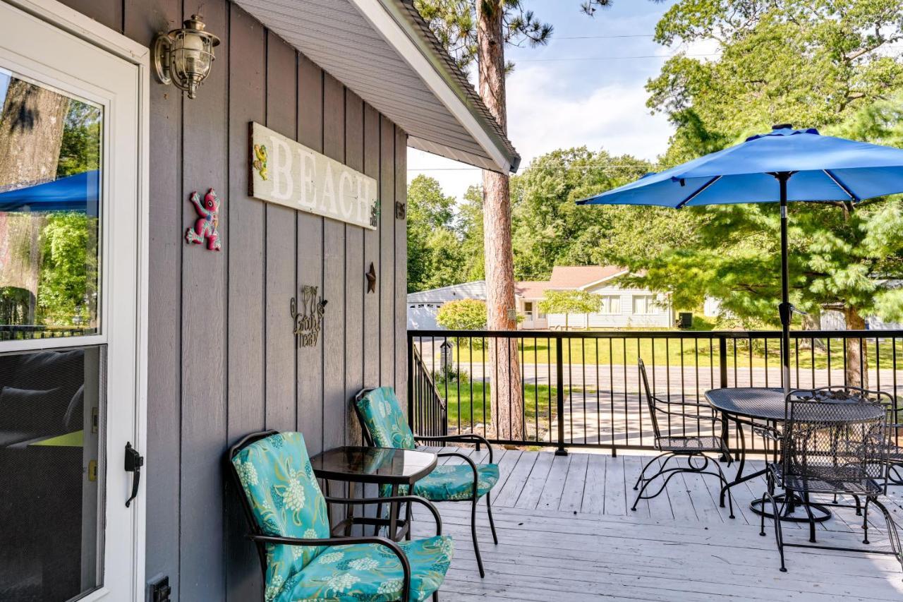 Au Gres Vacation Rental Cabin Less Than 1 Mi To Lake Huron Exterior photo